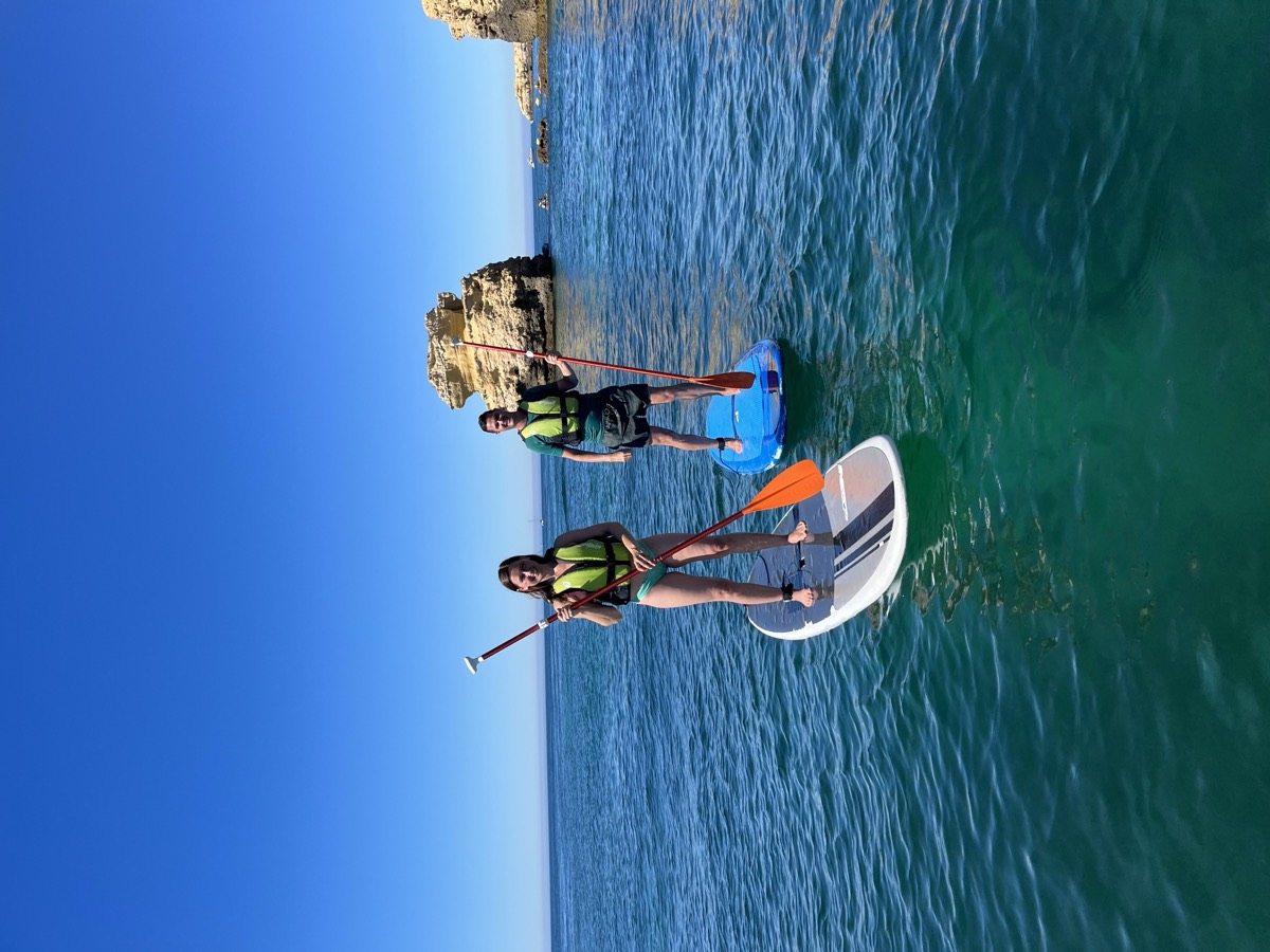 Tour de SUP Privado - Grutas e Falésias de Albufeira
